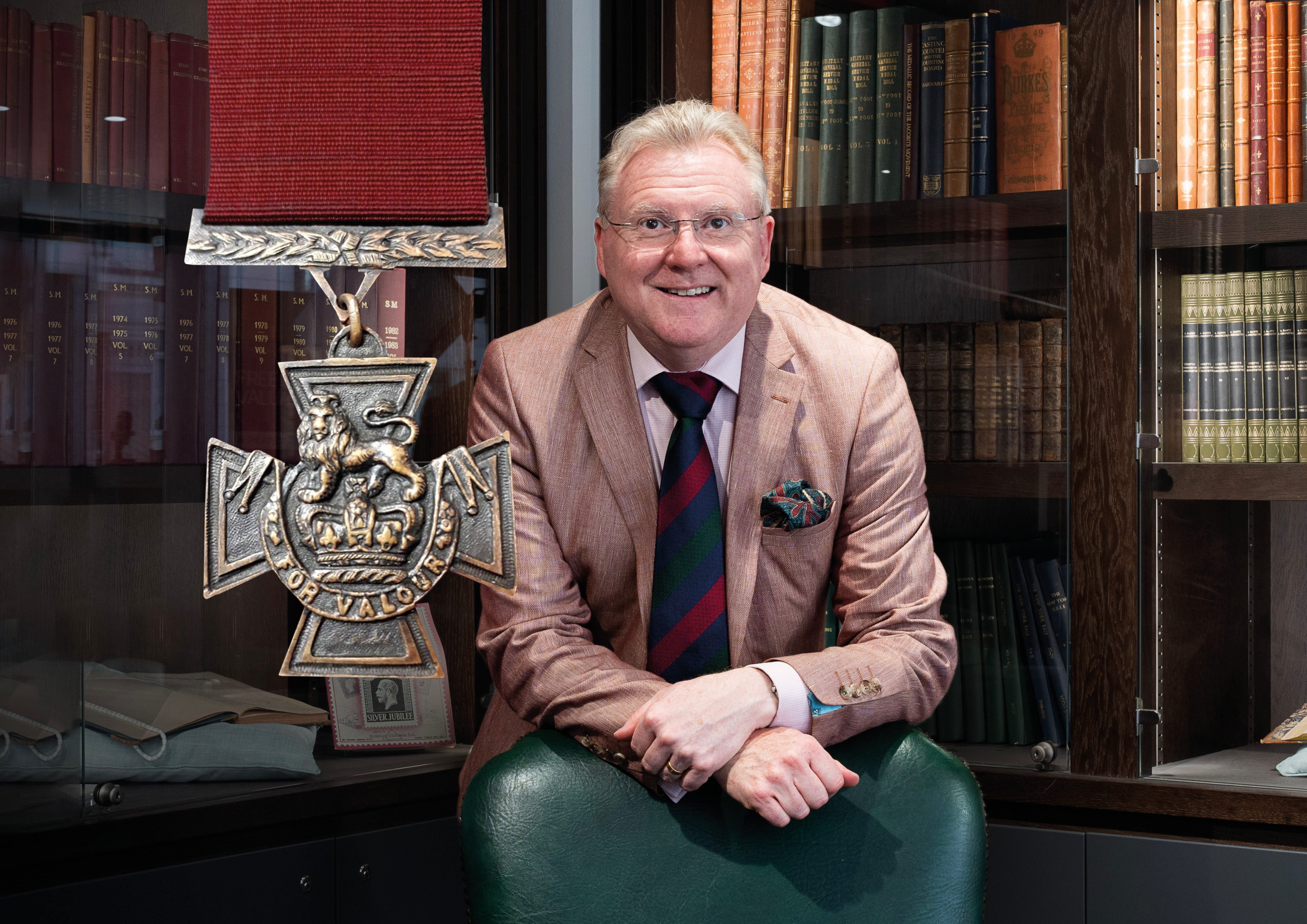 Mark Smith - Antiques Expert on the Road